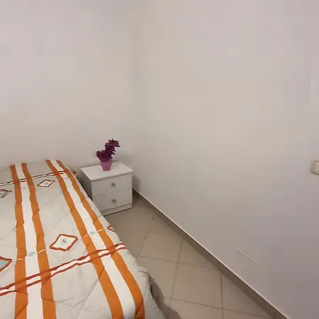 Stella's - 3b Sarandë